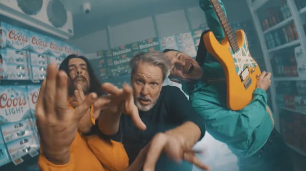 Ricardo et Marilou à l’honneur dans ce clip surprenant