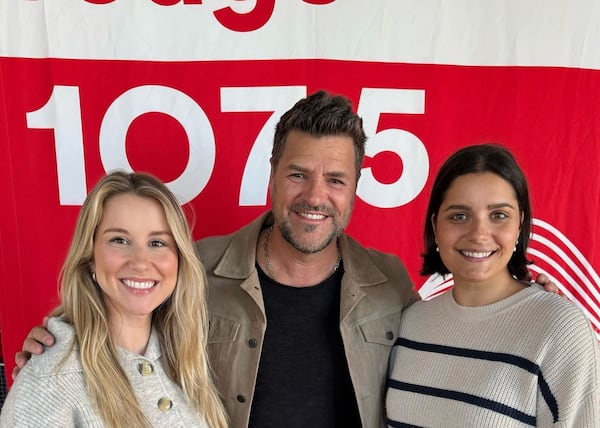 Marc Dupré offre tout un cadeau à cette fan qui va se marier