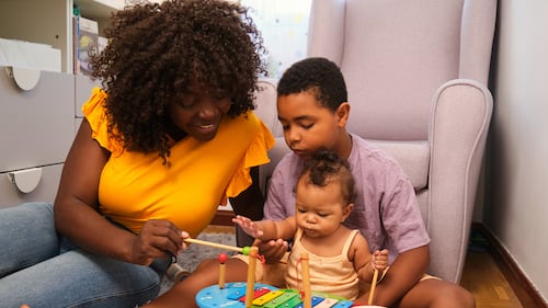 10 jouets pour les enfants qui aiment la musique