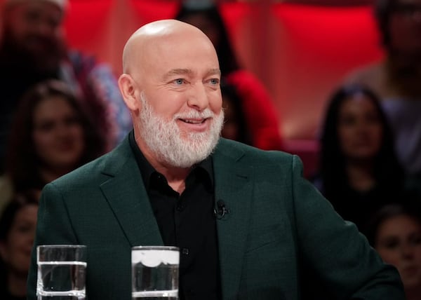 Guy Jodoin confirme qu'il est en couple