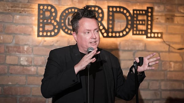 Au tour de Mike Ward de voler la vedette dans un vidéoclip de country