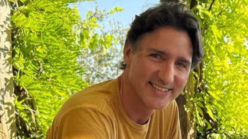 Justin Trudeau partage une photo mystérieuse pour la Fête des pères… et la toile s’emballe
