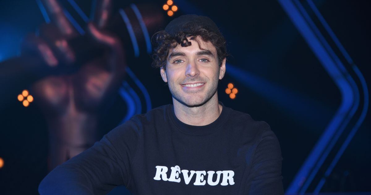 Alex Novacki Alex Nevsky a un tout nouveau look!
