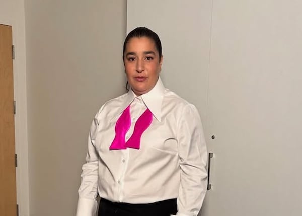 Mariana Mazza est très bien accompagnée en vacances au soleil