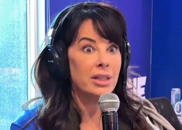 Marie-Claude Savard et ses voisins de bureau règlent leurs comptes