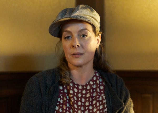 Julie Le Breton dévoile les premières images de la nouvelle série IXE-13