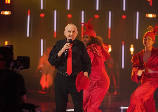 «Ça me fait pleurer»: Joël Denis émeut Véro aux larmes sur le plateau de Zénith