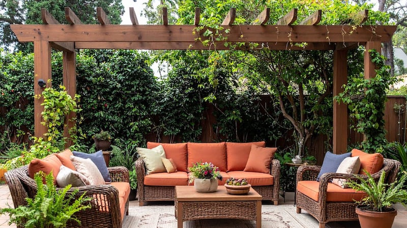 15 articles pas chers pour décorer la terrasse sans se ruiner