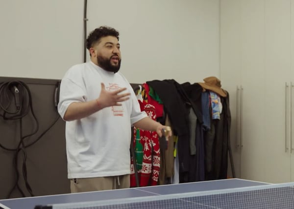 Oussama de Big Brother habite avec un humoriste connu