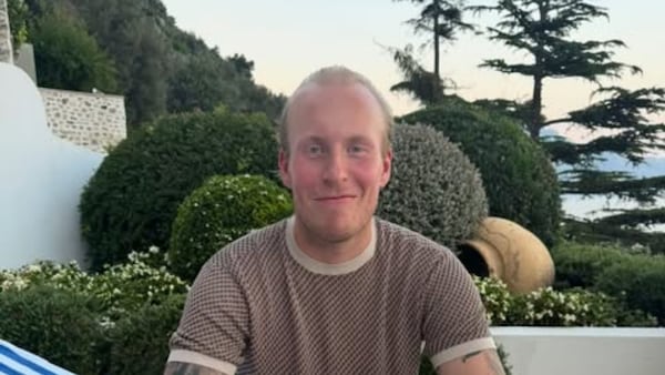 Dans une vidéo, l’amoureuse de Patrik Laine réagit à la fin des séries pour le CH