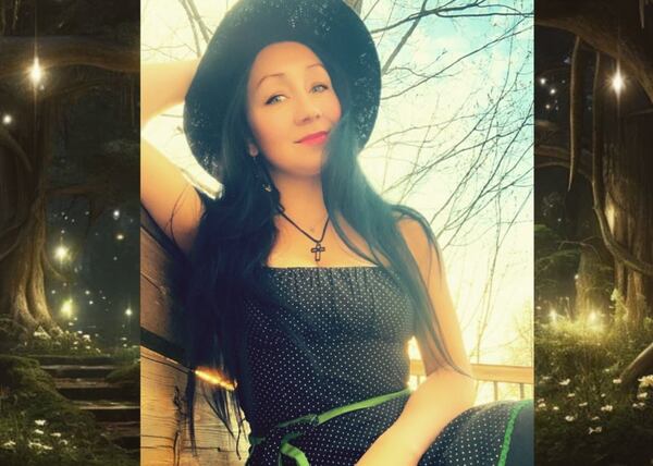Élizabeth Blouin-Brathwaite est à tomber par terre dans une magnifique robe turquoise
