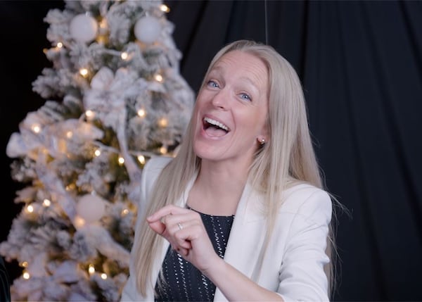 Au tour de Suzie Villeneuve de dévoiler une chanson de Noël