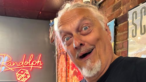 Après un incendie, Normand D’Amour annonce une «vente de feu» chez Randolph
