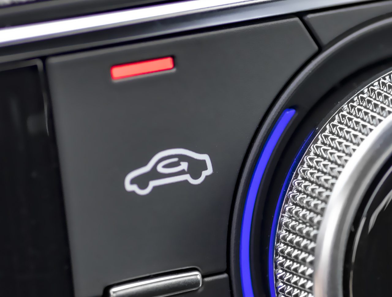 Chaleur: activer ce bouton refroidira votre véhicule rapidement