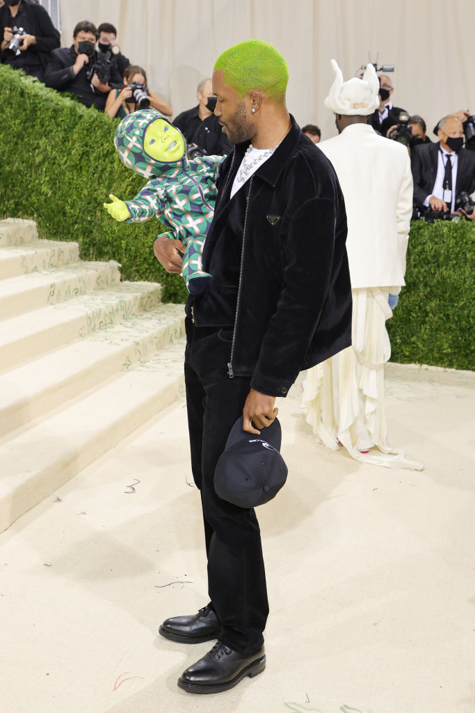 NEW YORK, NEW YORK - SEPTEMBER 13: Frank Ocean attends The 2021 Met Gala Celebrating In America: A Lexicon Of Fashion at Metropolitan Museum of Art on September 13, 2021 in New York City. (Photo by Mike Coppola/Getty Images)
