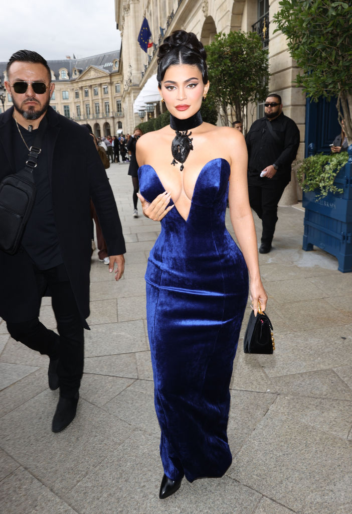 PARIS, FRANCE - SEPTEMBER 29: Kylie Jenner is seen on September 29, 2022 in Paris, France. (Photo by MEGA/GC Images)