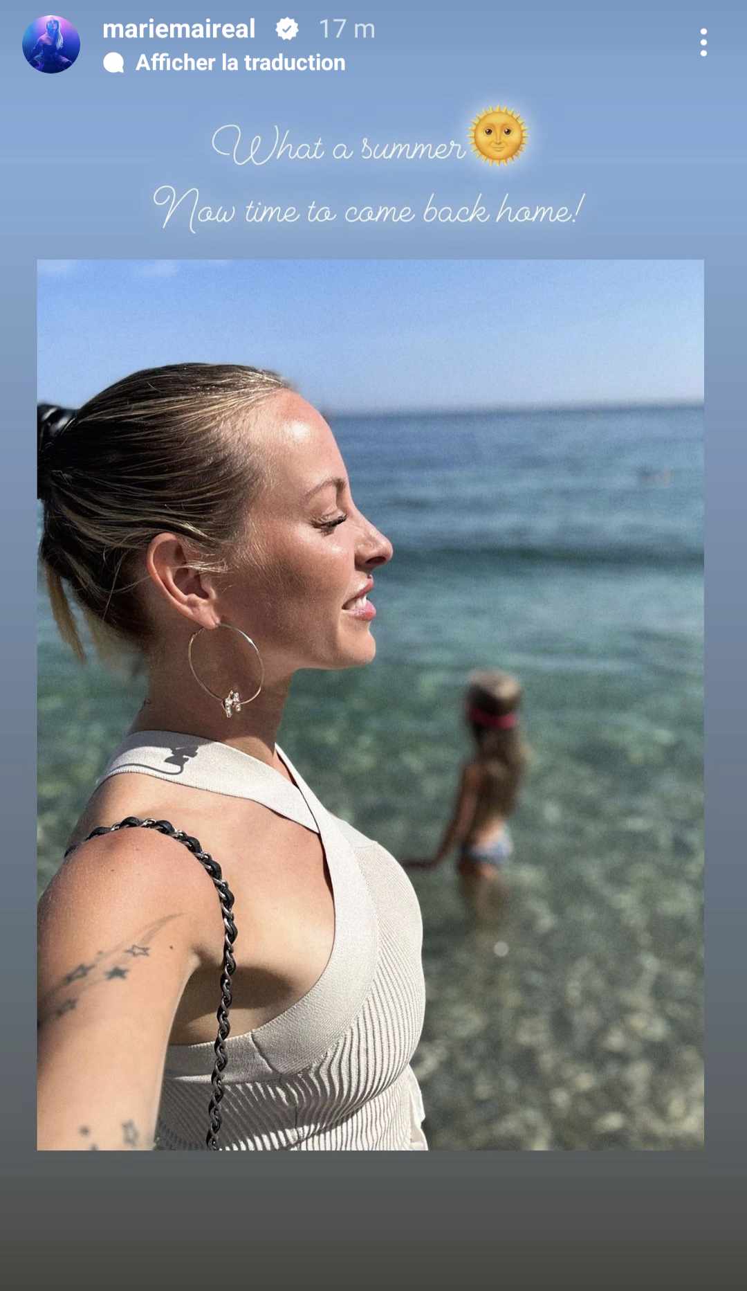 À voir: Marie-Mai pose sur la plage devant l’eau turquoise